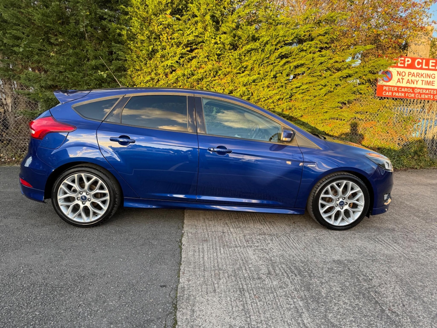 Used Ford Focus 2017 for sale - 76645946: Photo 11