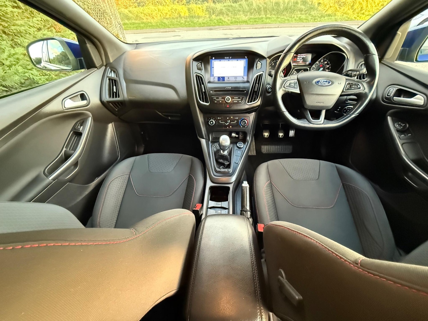 Used Ford Focus 2017 for sale - 76645946: Photo 16