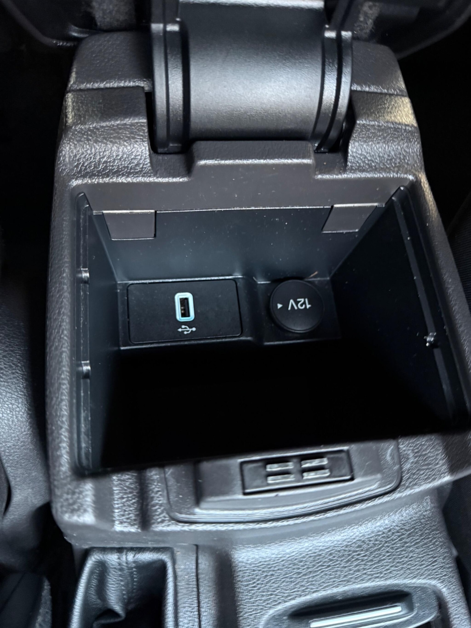 Used Ford Focus 2017 for sale - 76645946: Photo 42