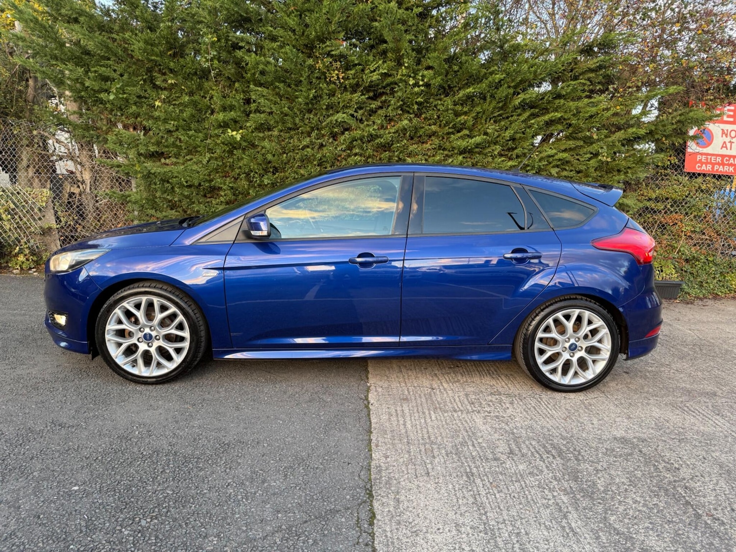 Used Ford Focus 2017 for sale - 76645946: Photo 8