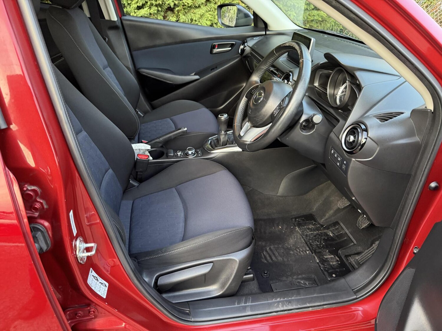 Used Mazda Mazda2 2016 for sale - 77707108: Photo 10