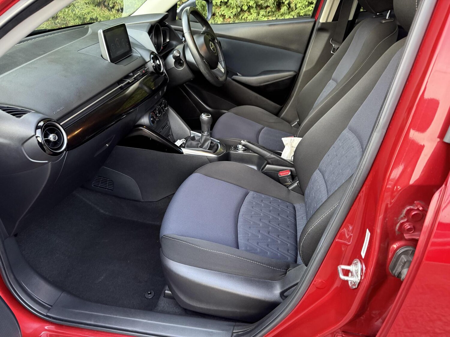 Used Mazda Mazda2 2016 for sale - 77707108: Photo 12