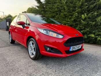 (13) - 1.0T EcoBoost Zetec Euro 5 (s/s) 3dr