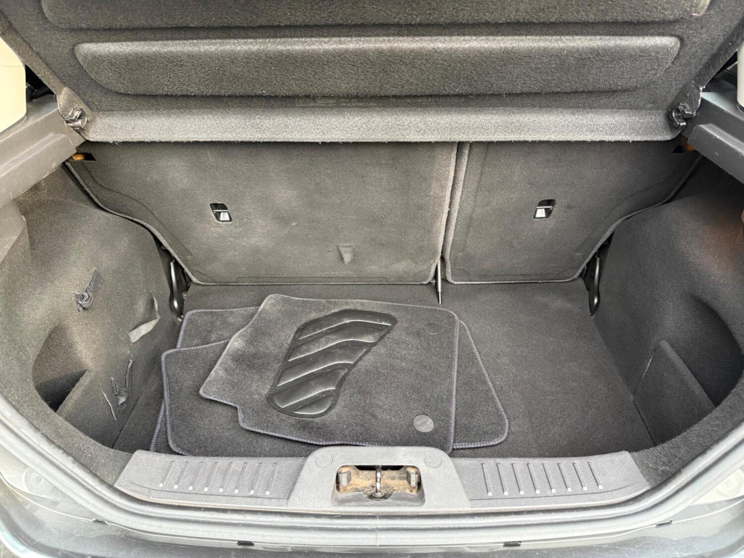 Used Ford Fiesta 2016 for sale - 77590409: Photo 27