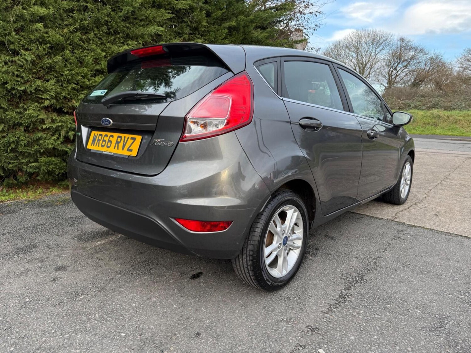 Used Ford Fiesta 2016 for sale - 77590409: Photo 9