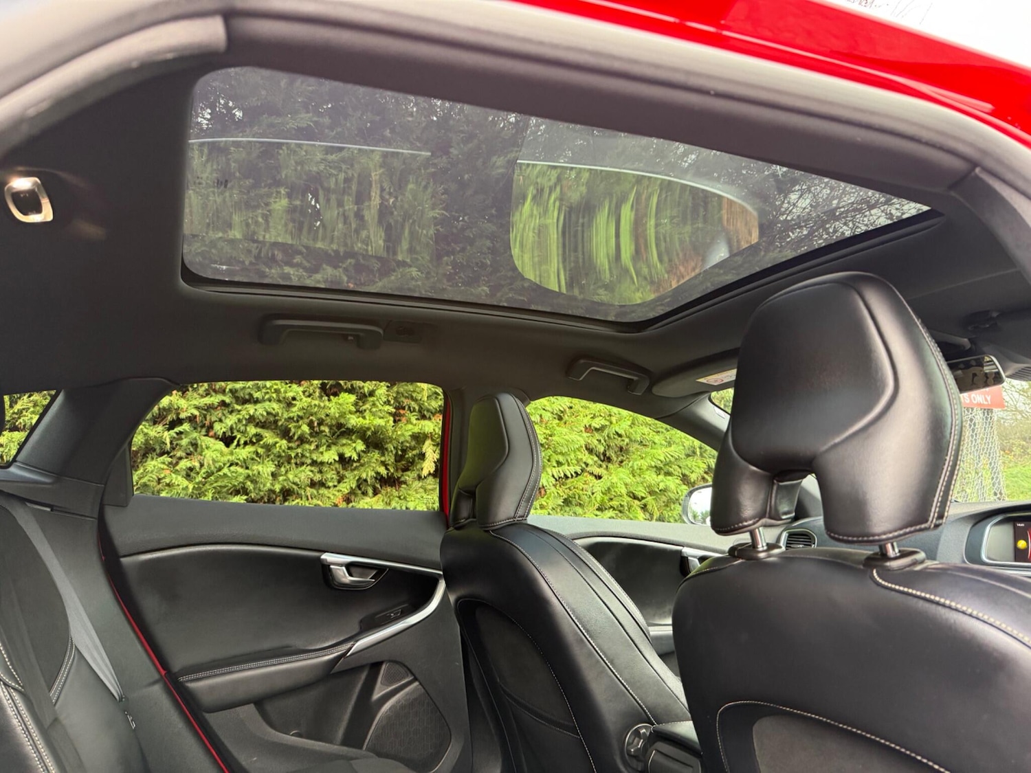 Used Volvo V40 2017 for sale - 77029098: Photo 15