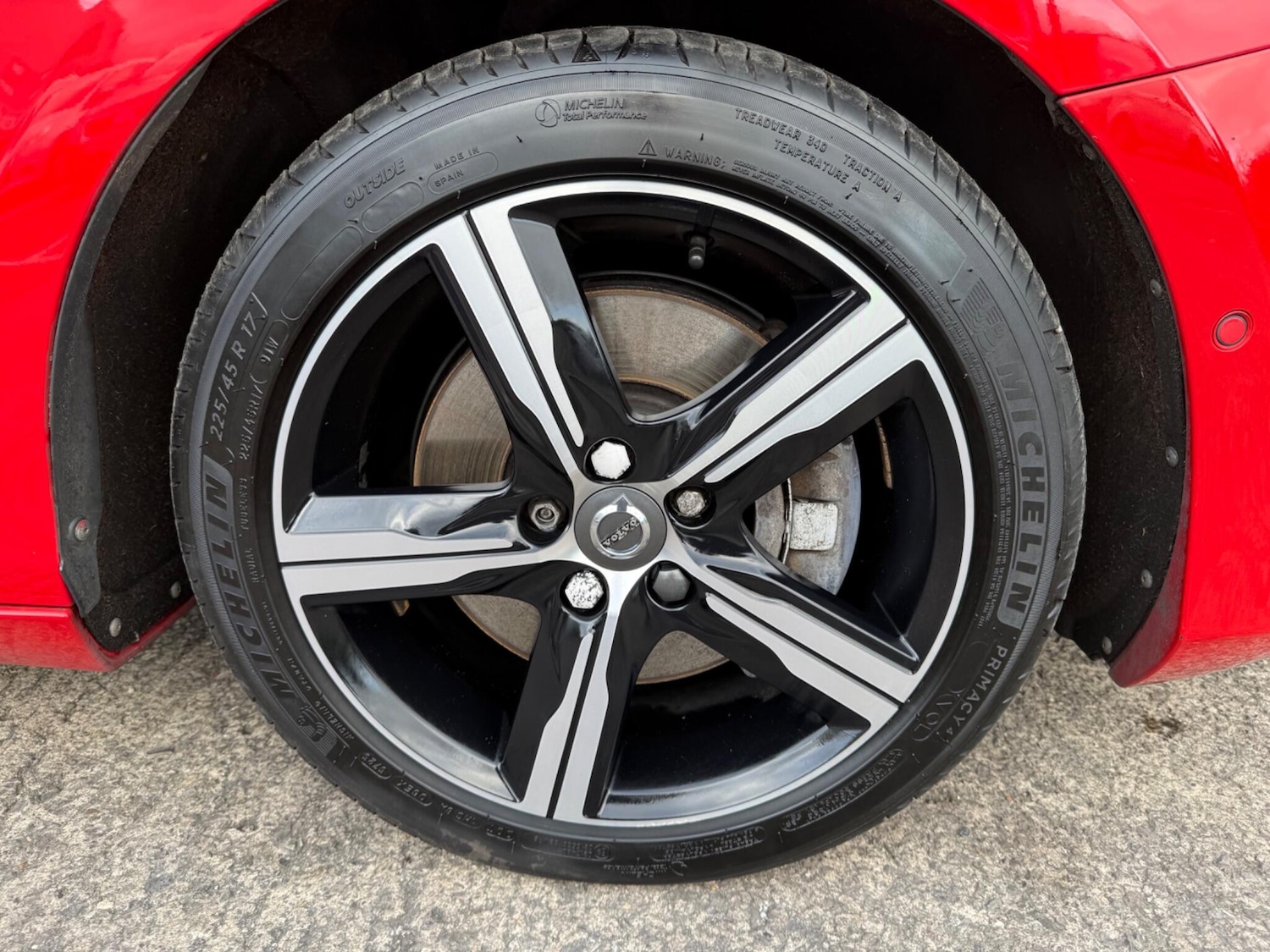 Used Volvo V40 2017 for sale - 77029098: Photo 31