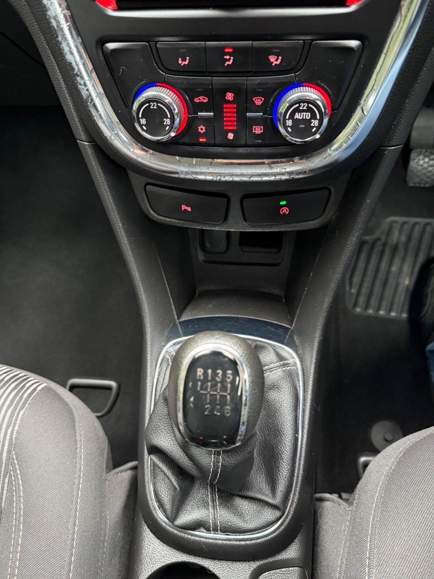 Used Vauxhall Mokka 2015 for sale - 76786607: Photo 12