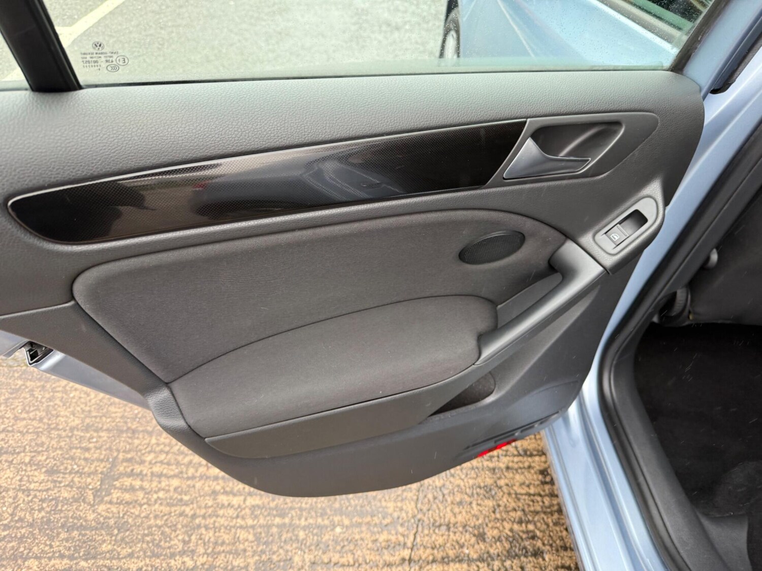 Used Volkswagen Golf 2010 for sale - 77468412: Photo 17