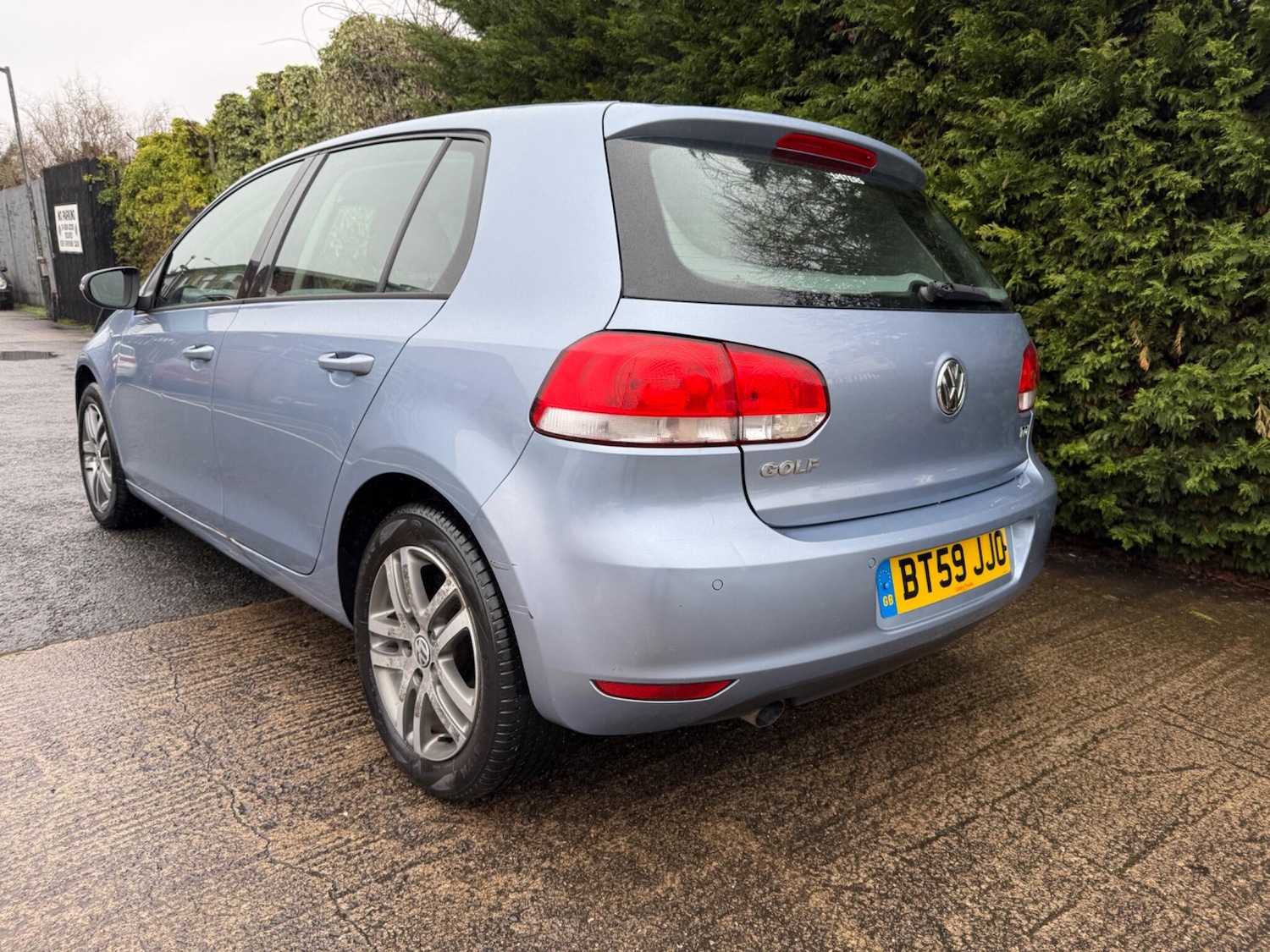 Used Volkswagen Golf 2010 for sale - 77468412: Photo 4