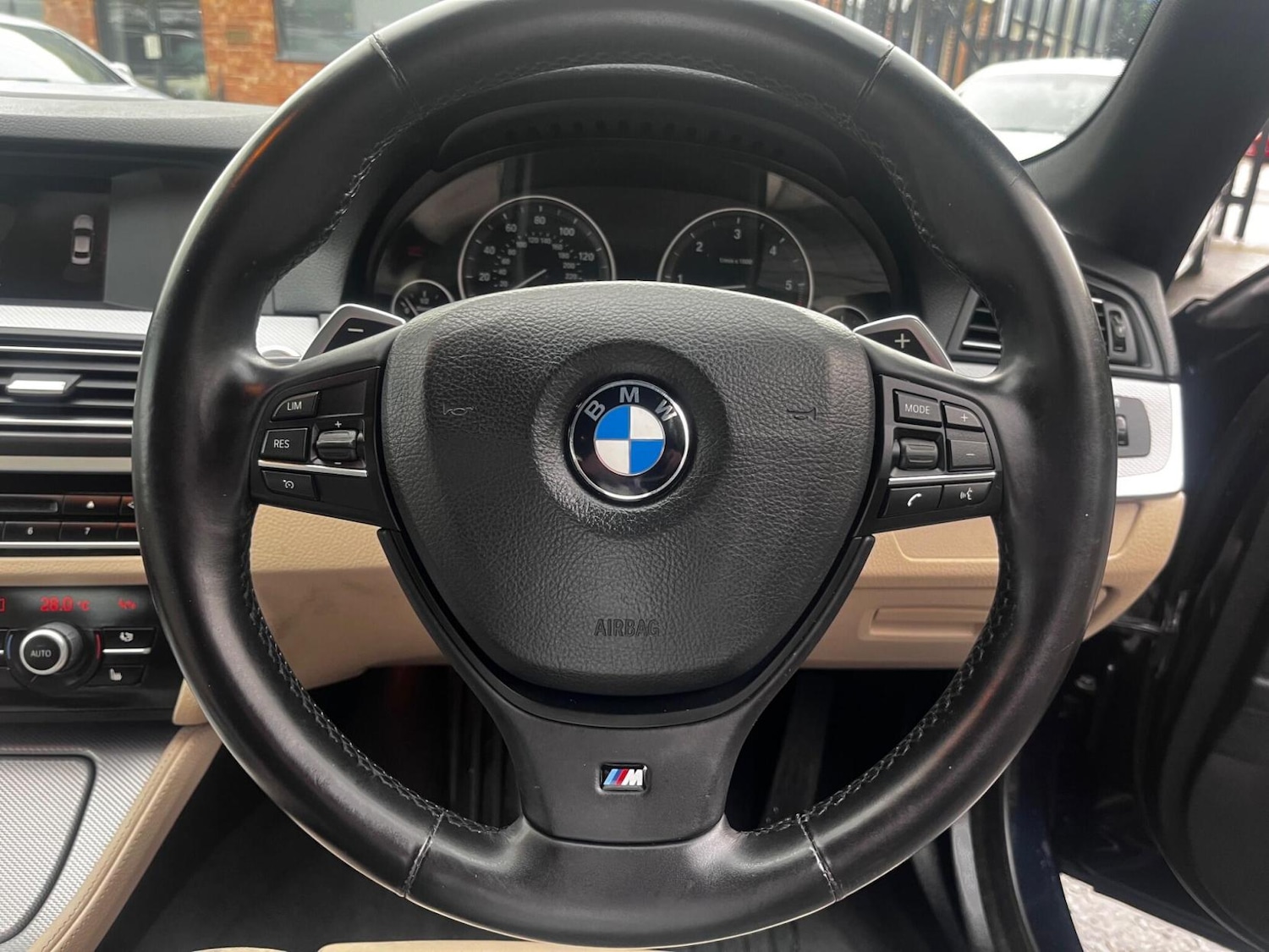 Used BMW 5 Series 2012 for sale - 77590429: Photo 12