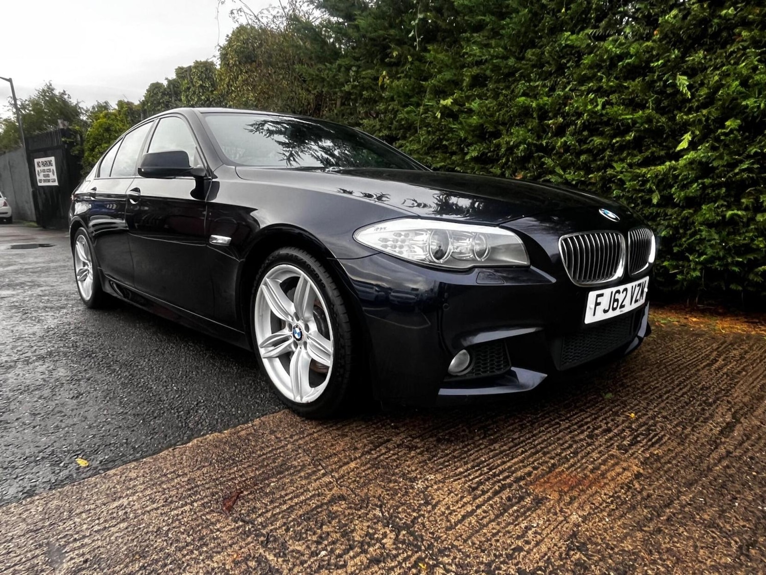 Used BMW 5 Series 2012 for sale - 77590429: Photo 2