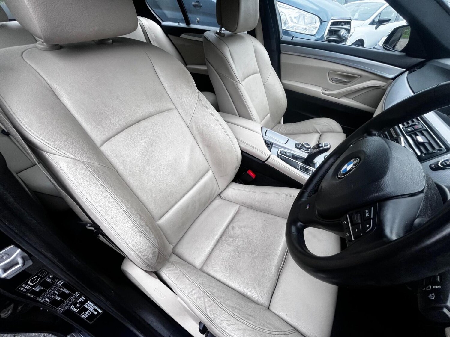 Used BMW 5 Series 2012 for sale - 77590429: Photo 22