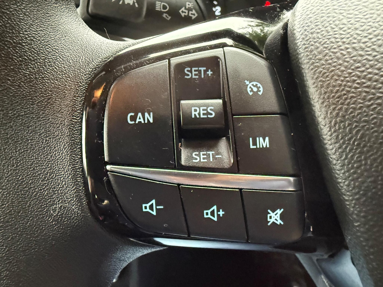 Used Ford Fiesta 2023 for sale - 76377292: Photo 19