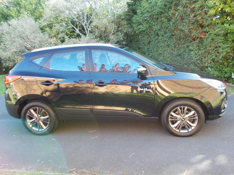 Used Hyundai Ix35 2015 for sale - 76173547: Photo 2
