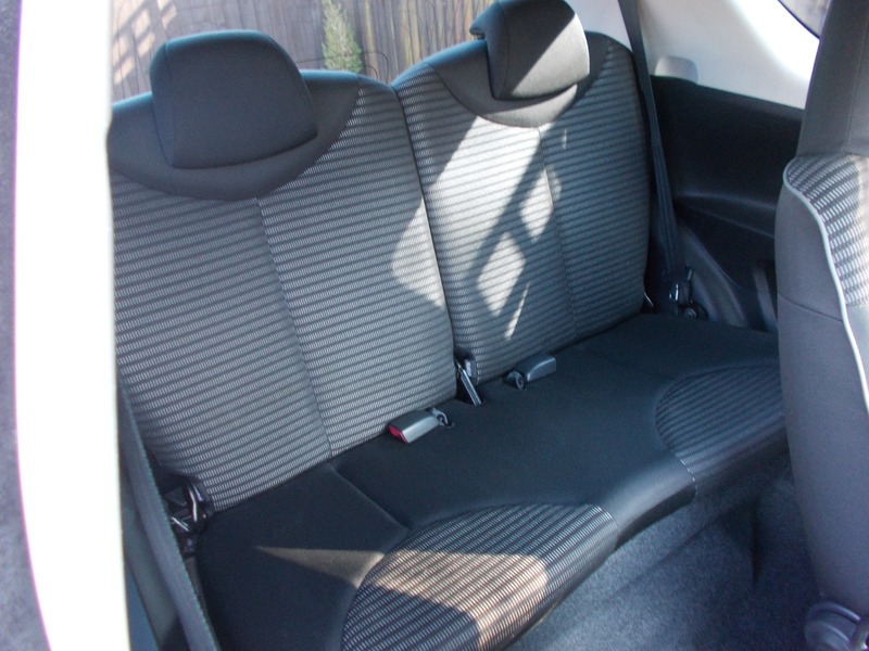 Used Peugeot 107 2013 for sale - 77749339: Photo 11