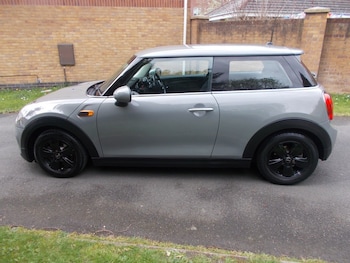 Used MINI Hatch 2017 for sale - 78257526: Photo