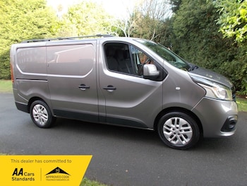 Renault Trafic feature image