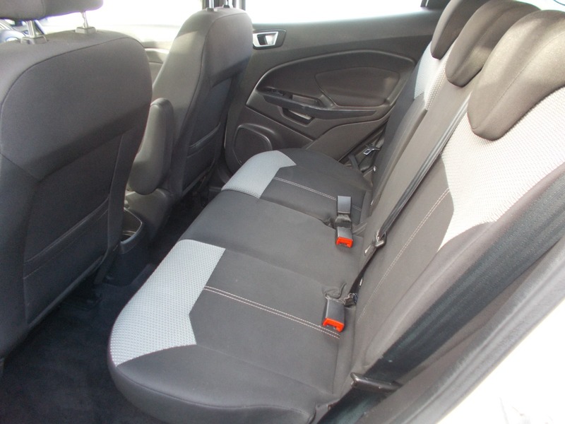 Used Ford Ecosport 2015 for sale - 76974090: Photo 12