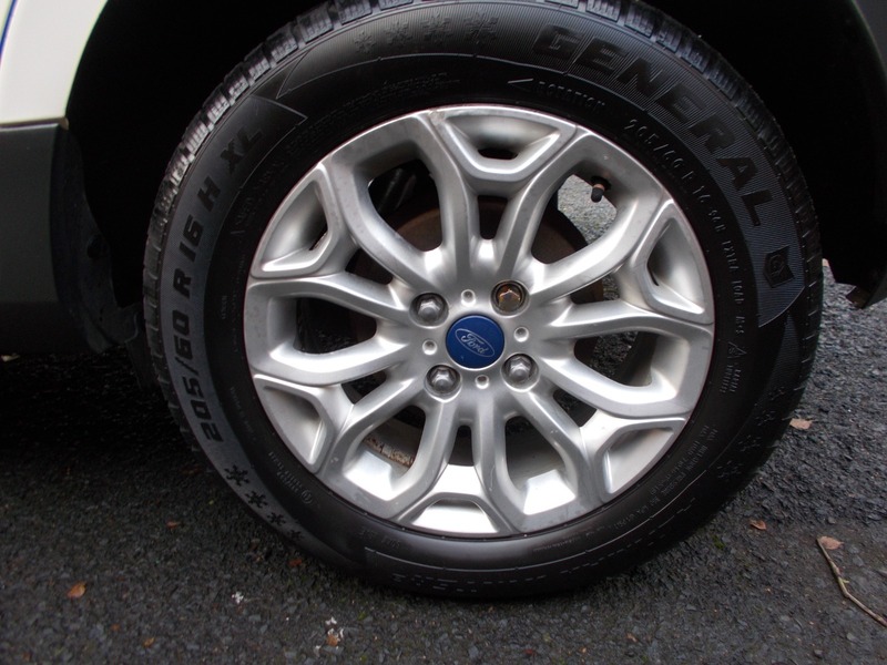 Used Ford Ecosport 2015 for sale - 76974090: Photo 14