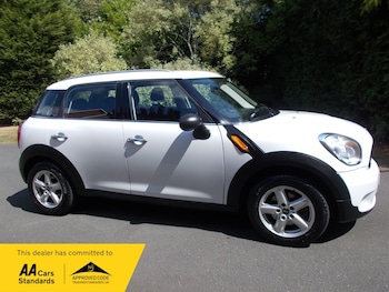 MINI - Countryman