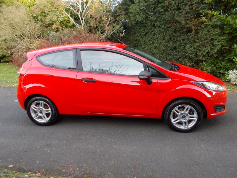 Used Ford Fiesta 2016 for sale - 76631119: Photo 2