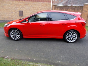 Used Ford Focus 2014 for sale - 77072877: Photo