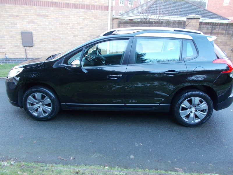 Used Peugeot 2008 2015 for sale - 77494416: Photo 4
