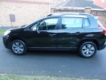 Used Peugeot 2008 2015 for sale - 77494416: Photo