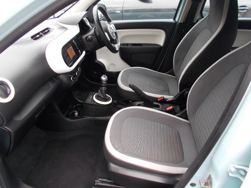 Used Renault Twingo 2015 for sale - 76407204: Photo 11