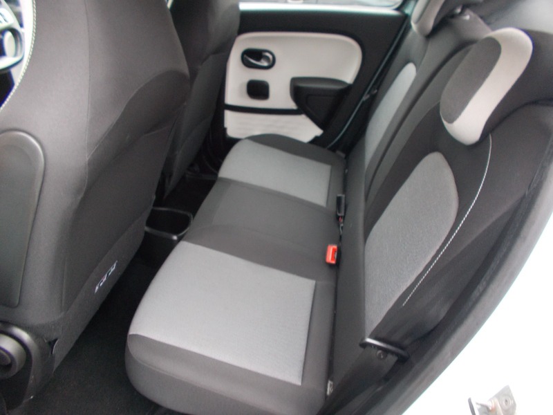 Used Renault Twingo 2015 for sale - 76407204: Photo 12