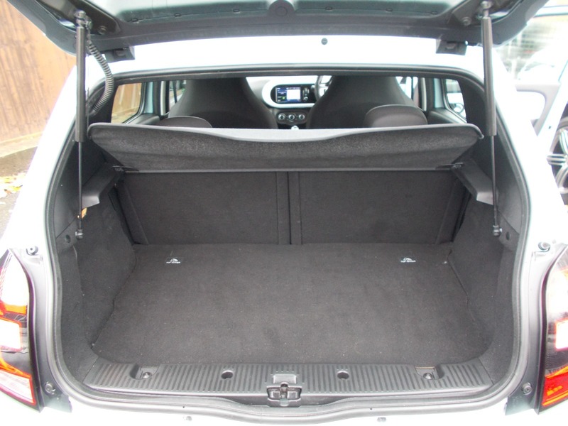 Used Renault Twingo 2015 for sale - 76407204: Photo 13