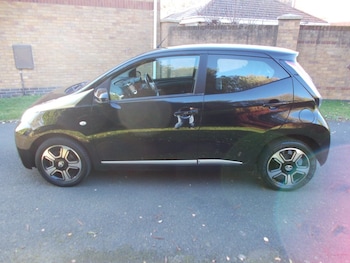 Used Toyota AYGO 2014 for sale - 76591292: Photo