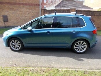 Used Volkswagen Golf 2015 for sale - 77595001: Photo