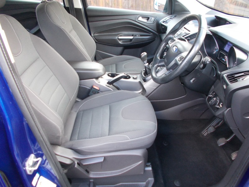 Used Ford Kuga 2016 for sale - 77118291: Photo 9