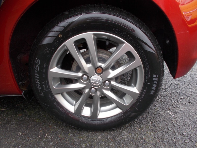 Used Toyota Yaris 2014 for sale - 77342391: Photo 14