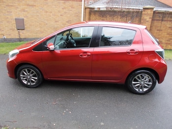 Used Toyota Yaris 2014 for sale - 77342391: Photo