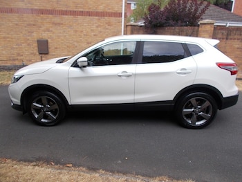 Used Nissan Qashqai 2015 for sale - 79518907: Photo