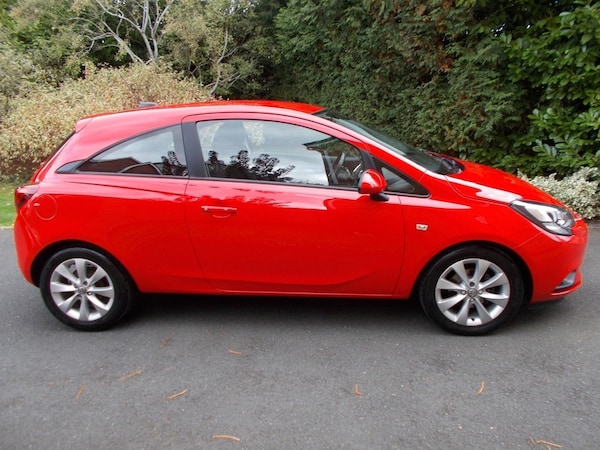 Used Vauxhall Corsa 2018 for sale - 76224180: Photo 2