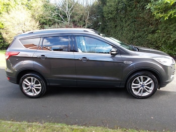 Used Ford Kuga 2016 for sale - 77342392: Photo
