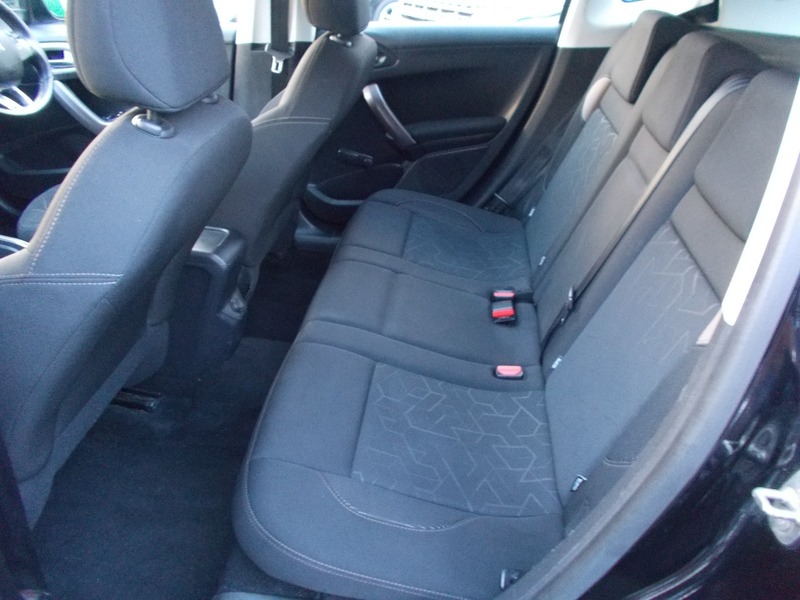Used Peugeot 2008 2015 for sale - 77096819: Photo 12
