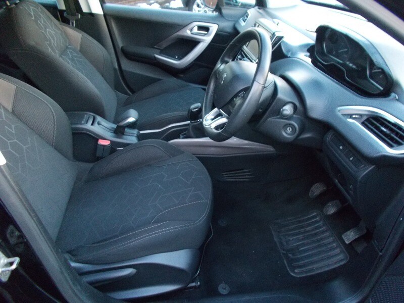 Used Peugeot 2008 2015 for sale - 78004054: Photo 9