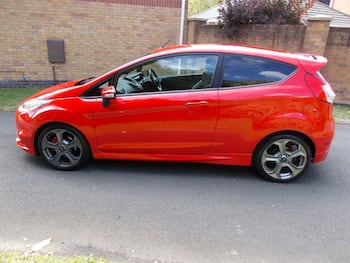 Used Ford Fiesta 2014 for sale - 79724235: Photo