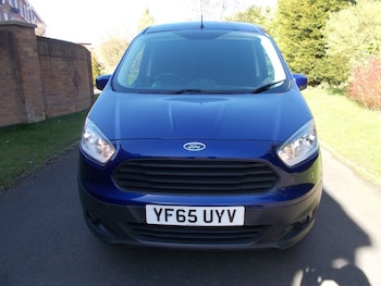 Used Ford Transit Courier 2015 for sale - 77891437: Photo