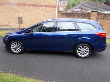 Used Ford Focus 2015 for sale - 78920180: Photo