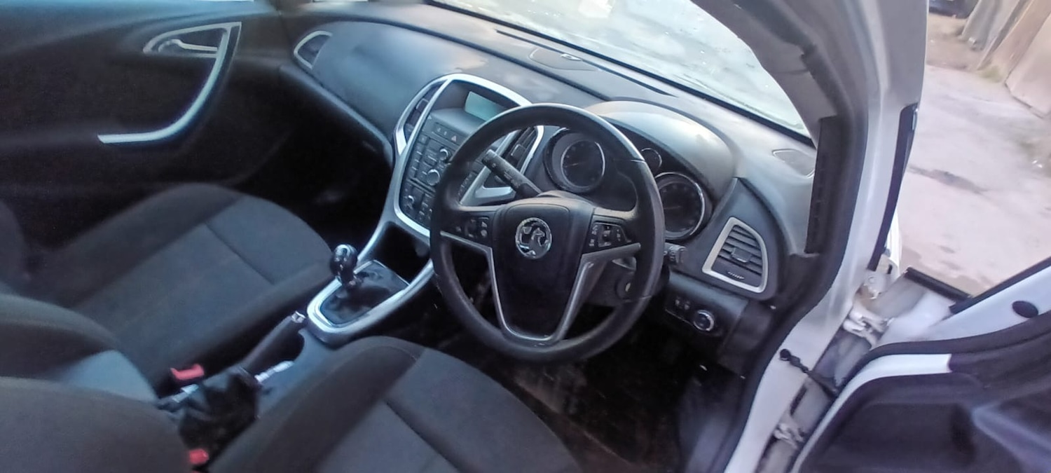 Used Vauxhall Astra 2014 for sale - 78199451: Photo 15