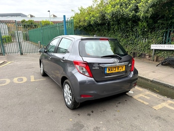 Used Toyota Yaris 2013 for sale - 78463469: Photo
