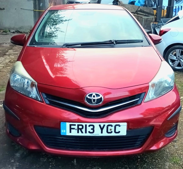 Used Toyota Yaris 2013 for sale - 76294422: Photo 1