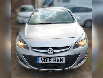 Used Vauxhall Astra 2015 for sale - 77157497: Photo
