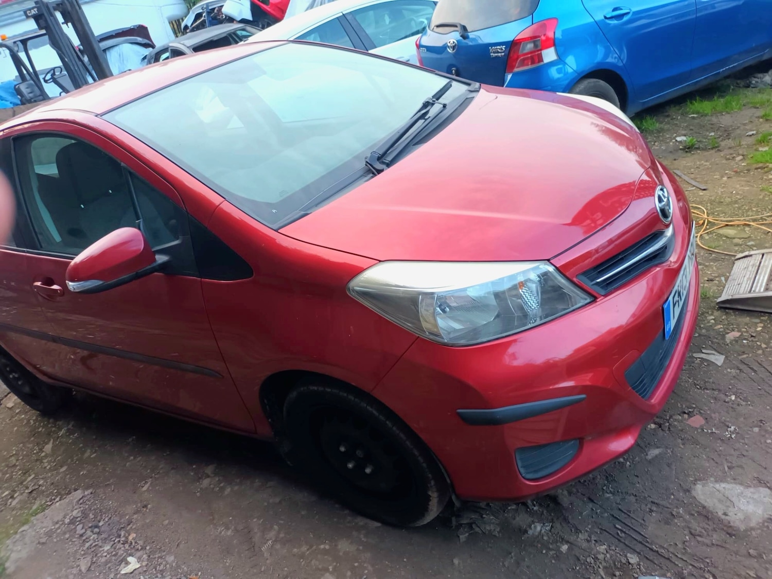 Used Toyota Yaris 2013 for sale - 77334179: Photo 2